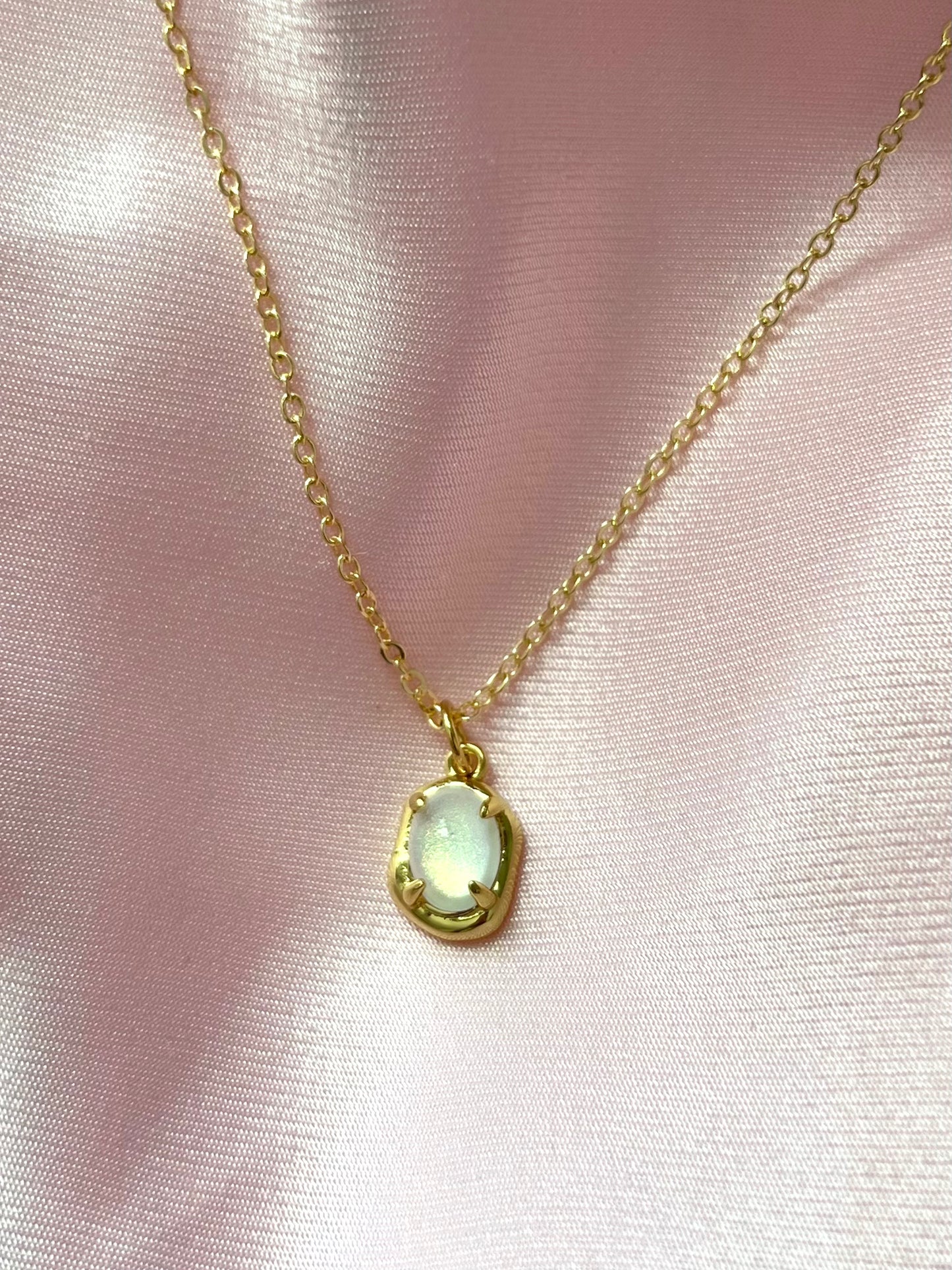 Opal Dream Necklace (18k gold) - Luna Alaska Jewelry
