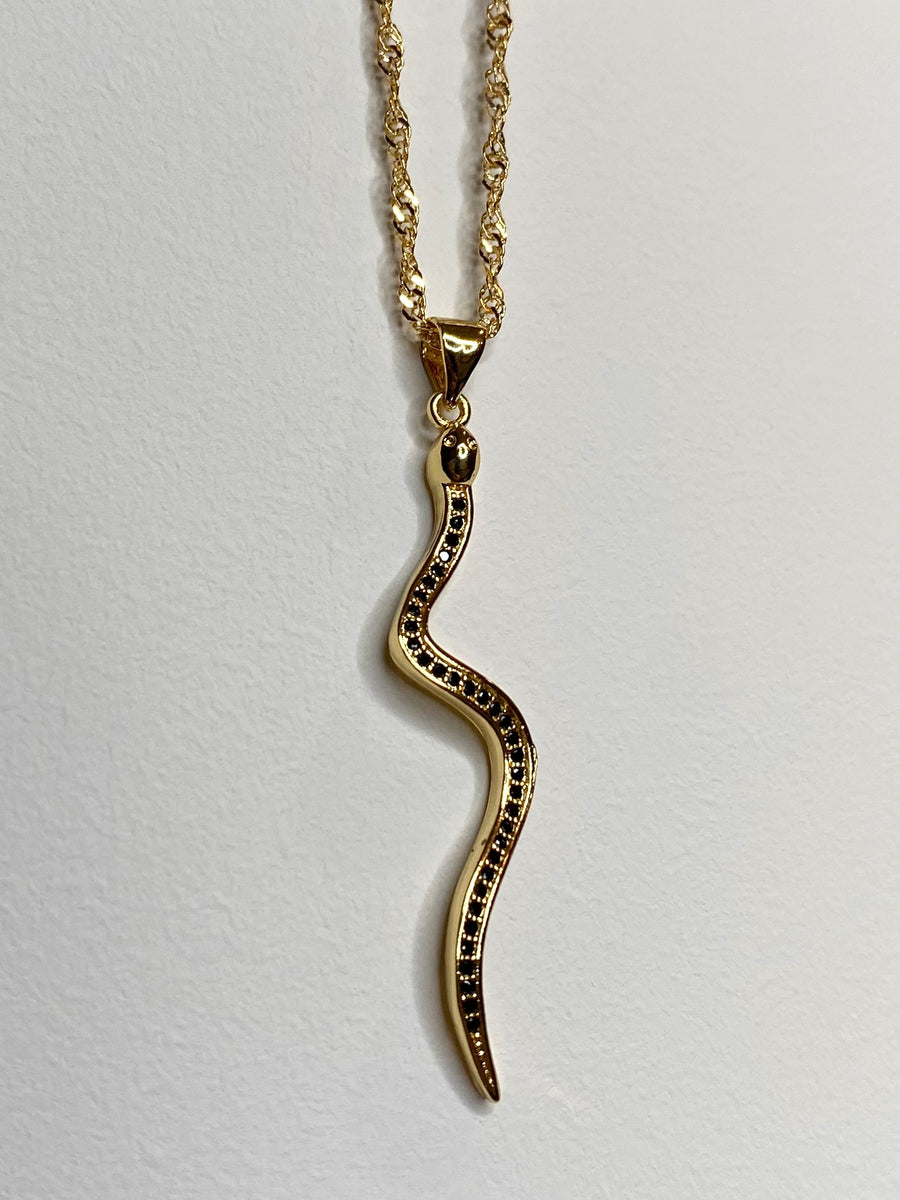 Medusa Necklace (18k gold) Luna Alaska Jewelry