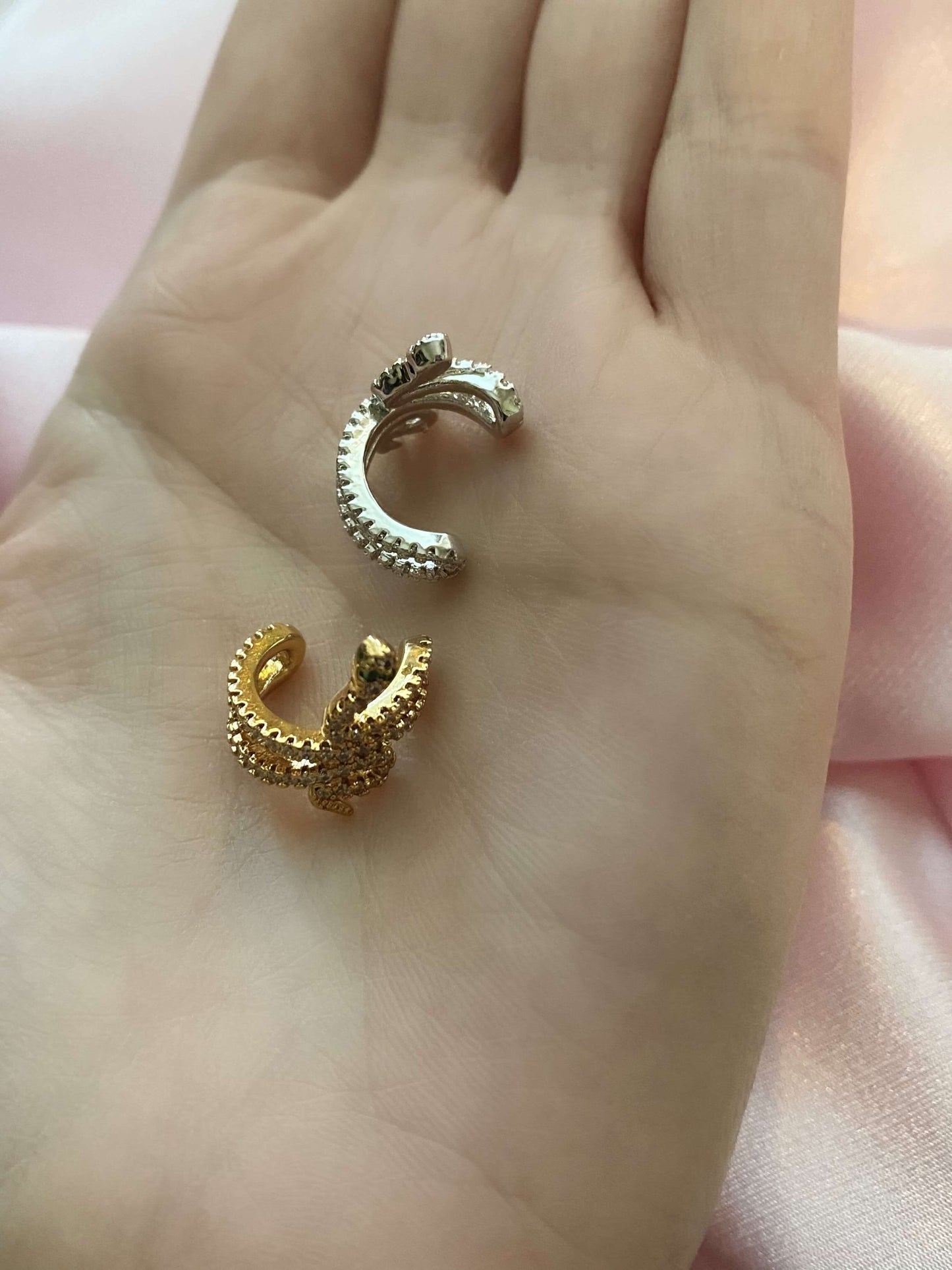 Slytherin Ear Cuff (Gold or Silver) - Luna Alaska Jewelry