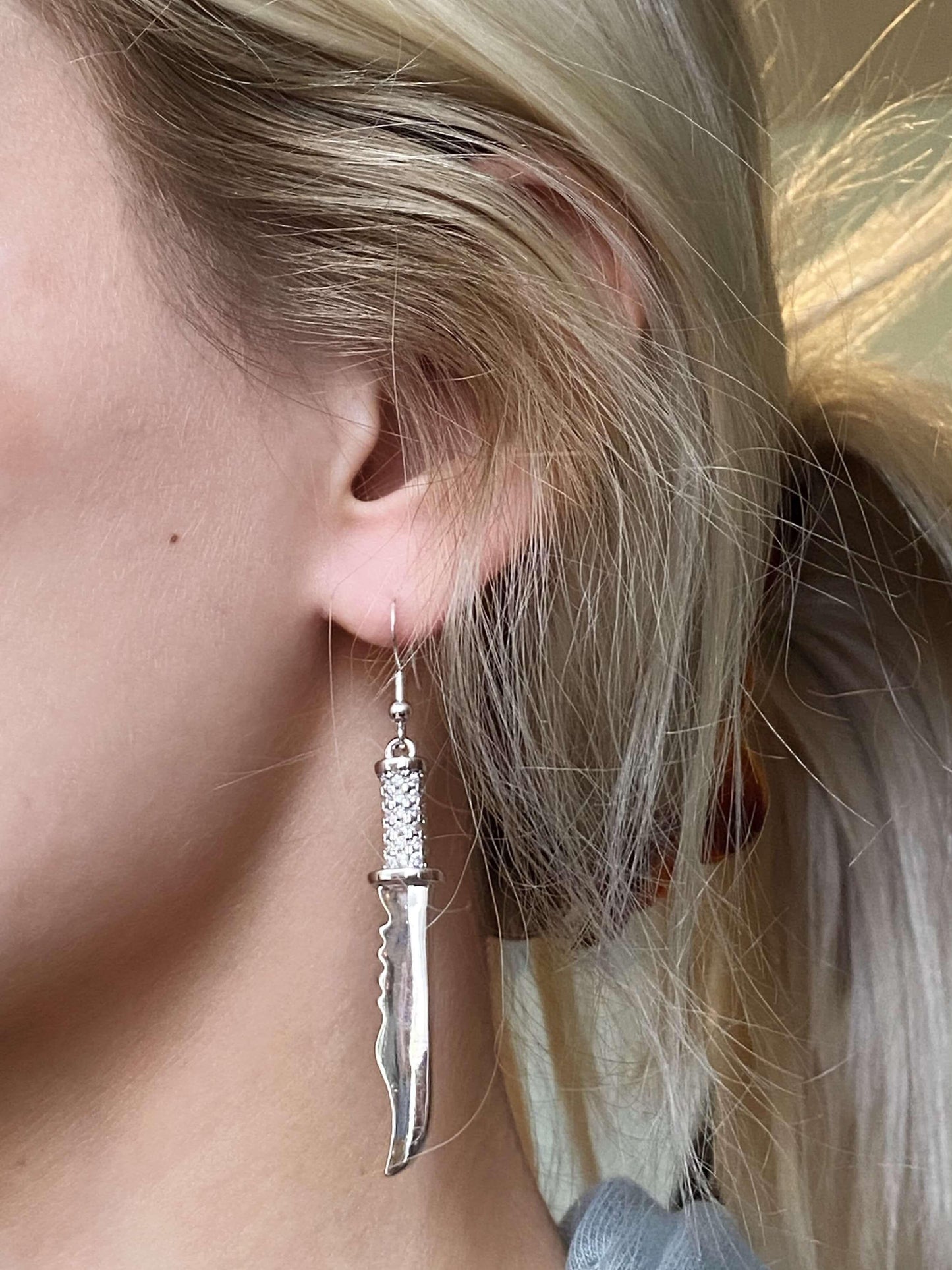 18k Slasher Earrings - Luna Alaska Jewelry