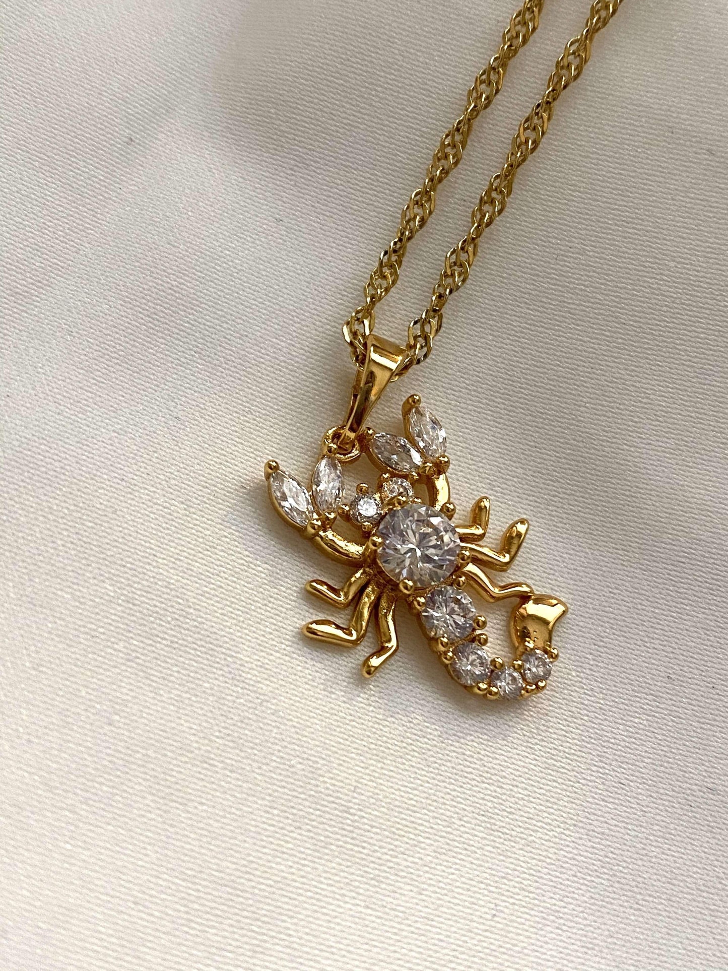 scorpion necklace cubic zirconia crystal necklace 18k gold