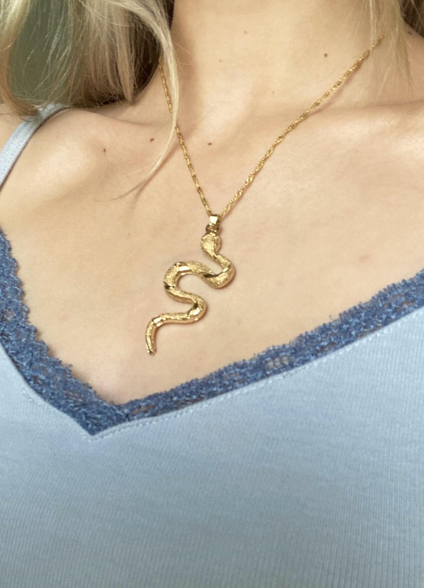 snake gold necklace unique shiny 