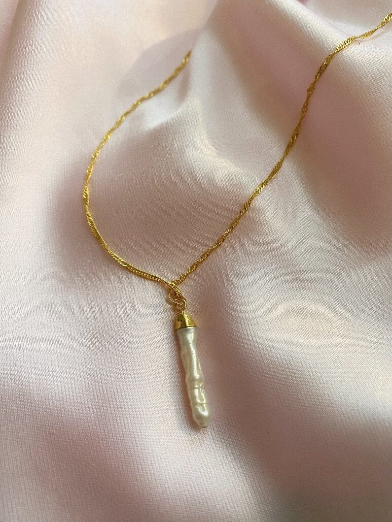 Mermaid Cove Necklace (24k gold) - Luna Alaska Jewelry