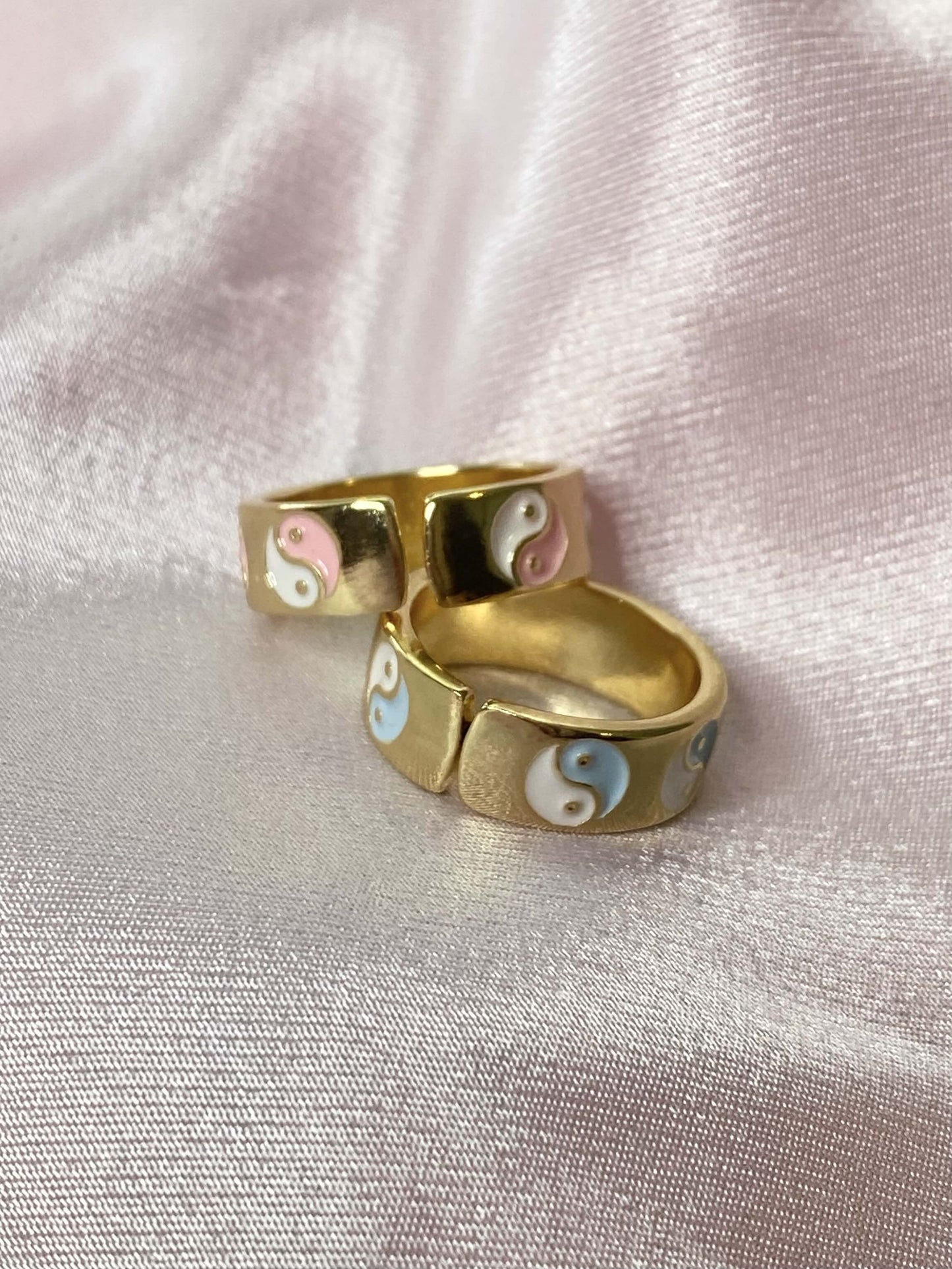 Load image into Gallery viewer, Balanced Babe Ring - Luna Alaska Jewelry yin yang band ring adjustable colorful gold girly jewelry
