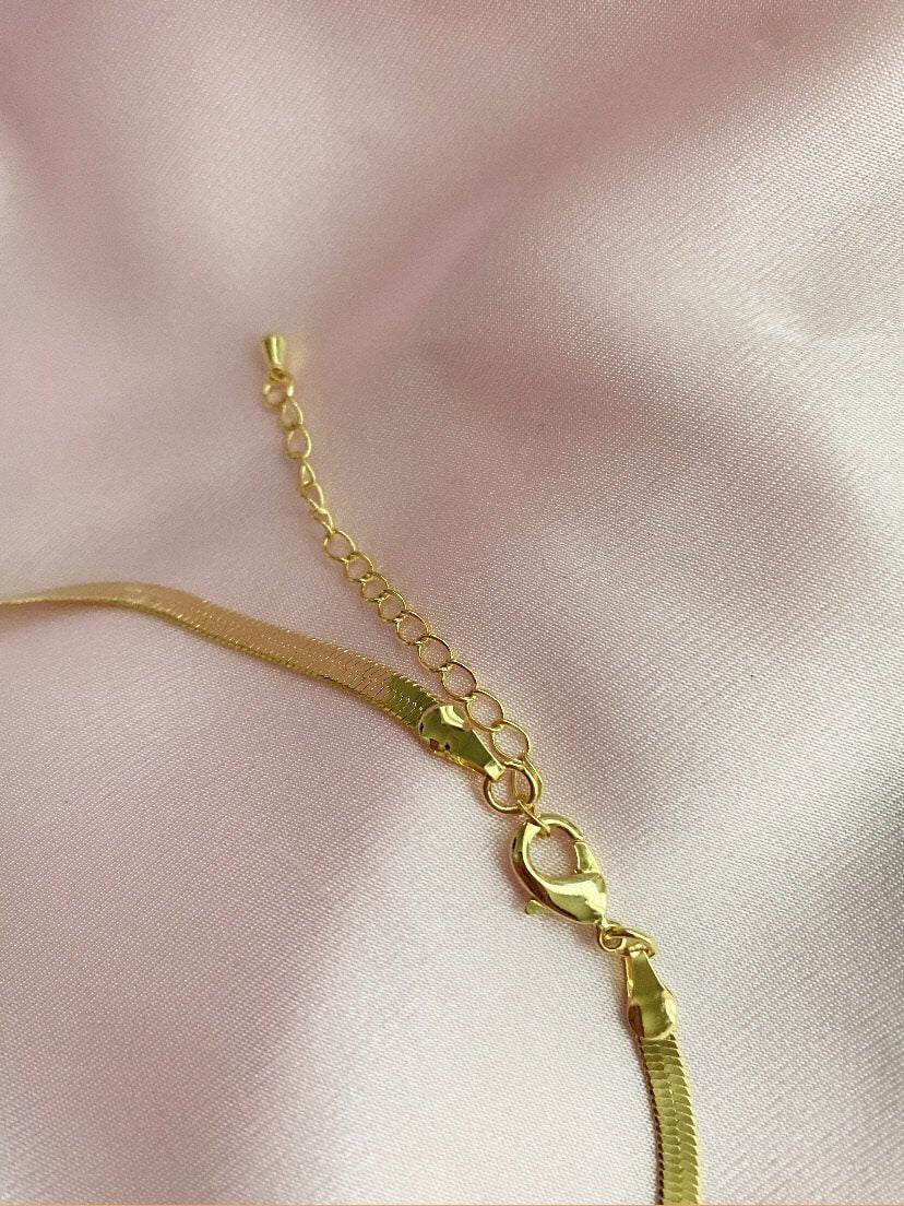 Load image into Gallery viewer, Herringbone Necklace (24k gold) - Luna Alaska Jewelry
