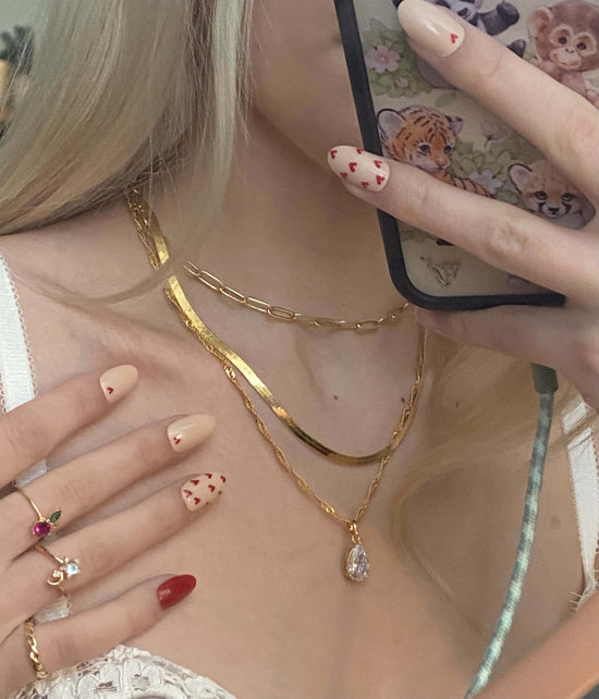 Daphne Dewdrop Necklace (18k gold) - Luna Alaska Jewelry