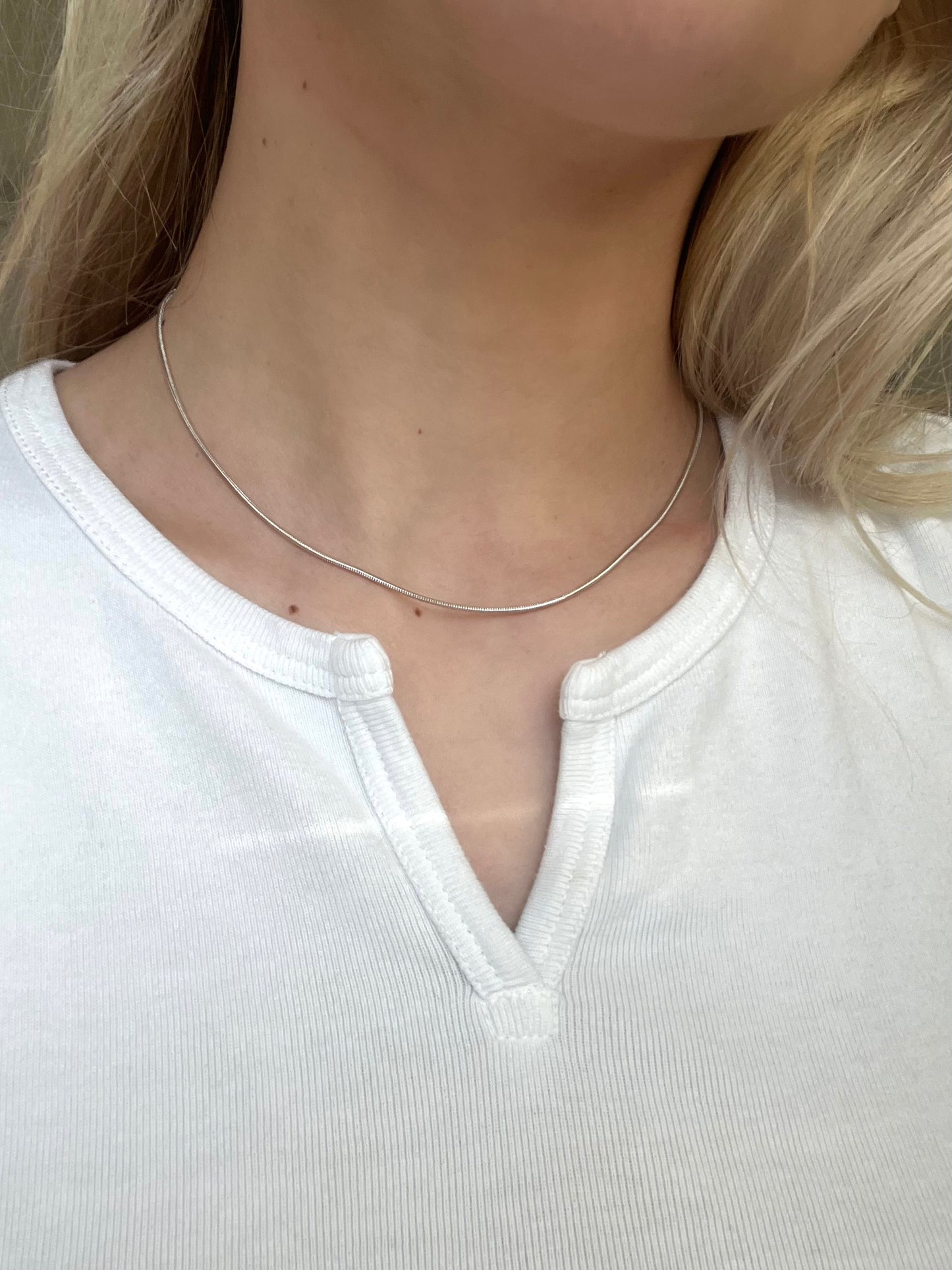 Load image into Gallery viewer, It Girl Necklace
