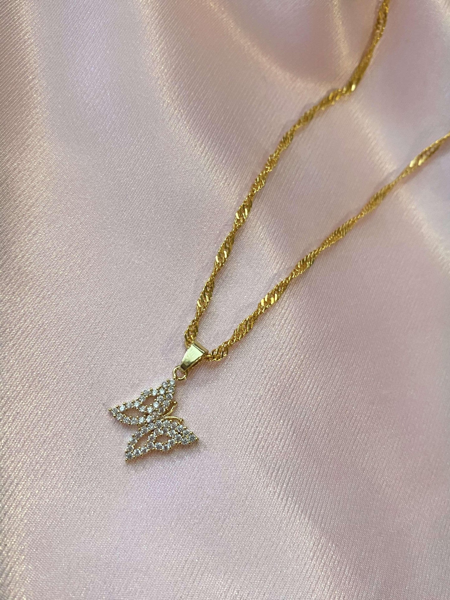 Luxe Butterfly Necklace (18k gold) - Luna Alaska Jewelry